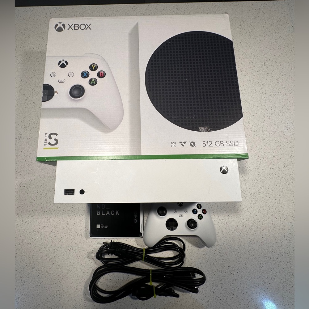 Xbox Series S 512GB with 5TB Storage Expansion